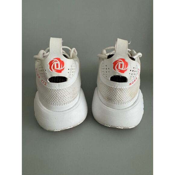 Adidas D Rose 773 Youth Size 6 White - Picture 4 of 6